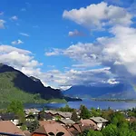 Traum Blick Apartman *